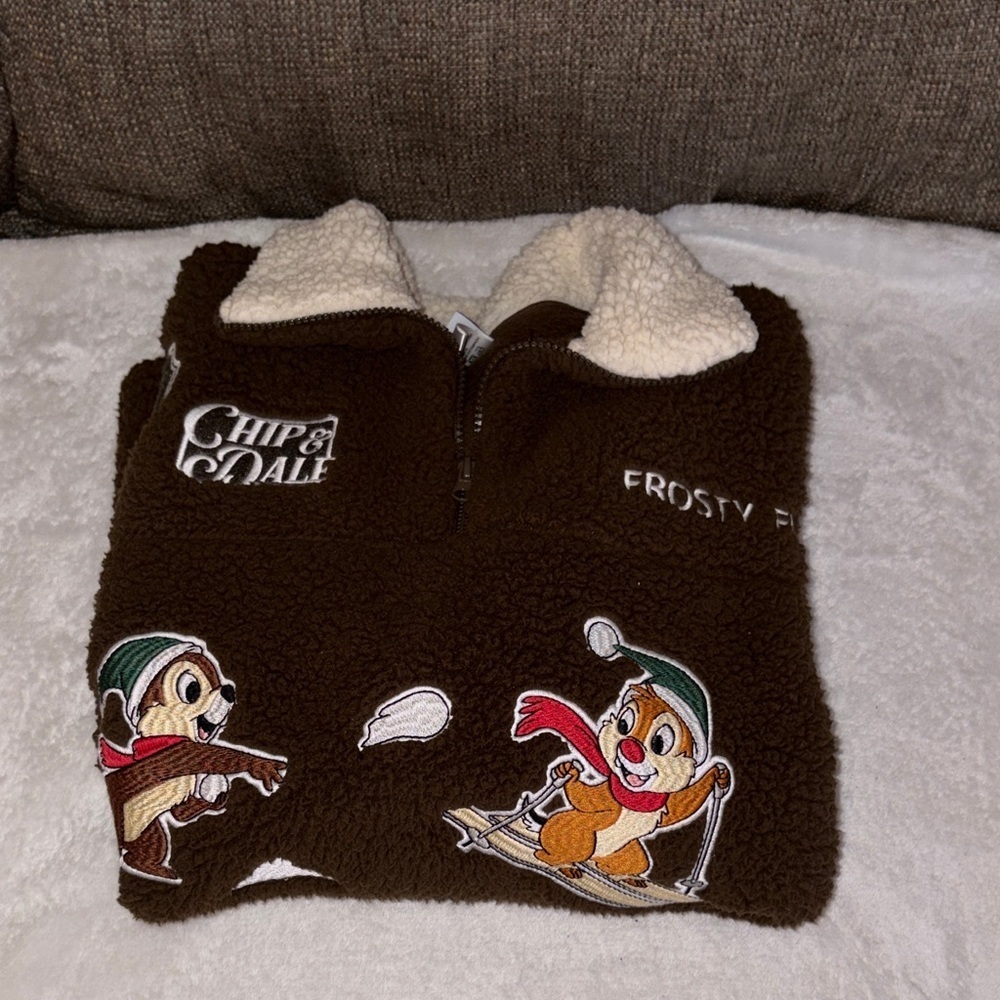Disney Chip&Dale Embroidered Unisex Sherpa 3/4 Zip Pullover Gently Loved L - Picture 11 of 11